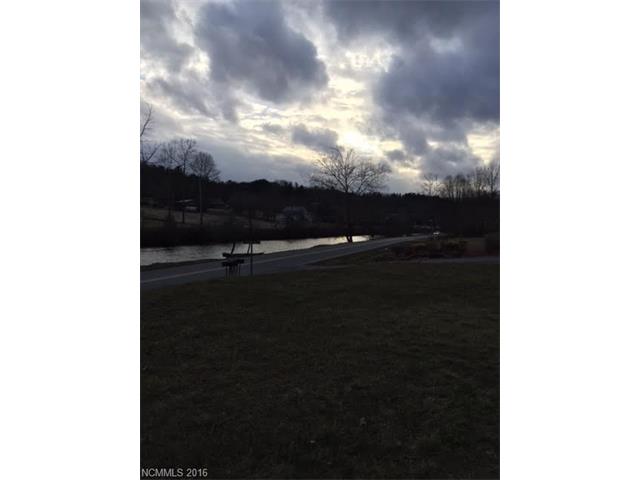 12 Caddis Fly Lane, Sylva, NC 28779