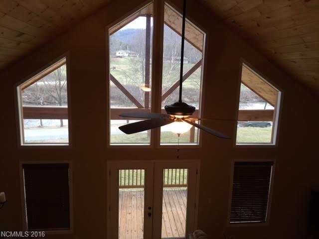 12 Caddis Fly Lane, Sylva, NC 28779