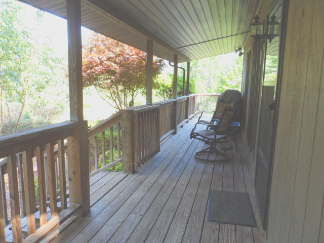 386 Rainbo Drive, Sylva, NC 28779