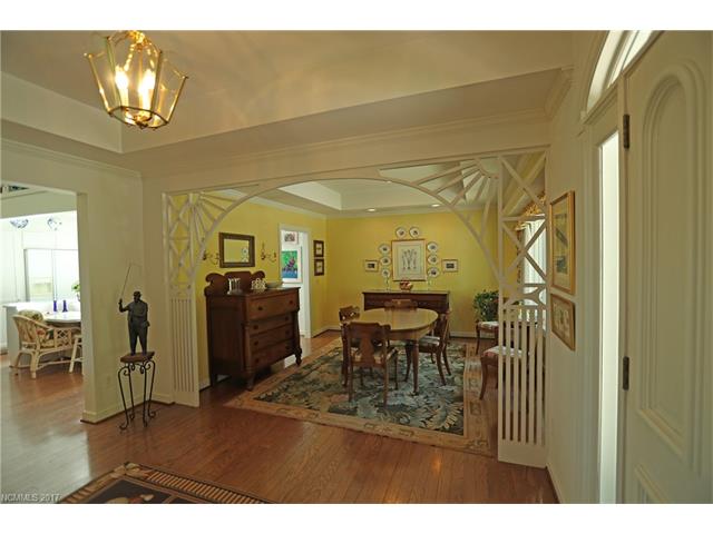 400 Ridge Top Road, Tryon, NC 28782