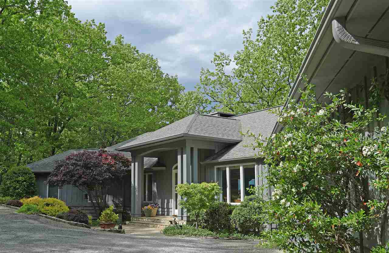 400 Ridge Top Road, Tryon, NC 28782