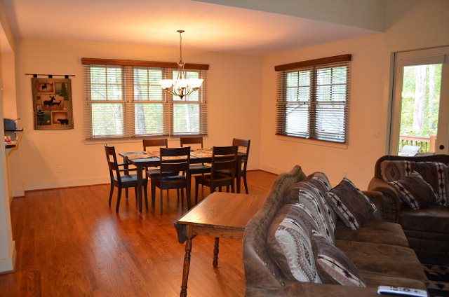 10 Meadow Ridge Court, Tuckasegee, NC 28783