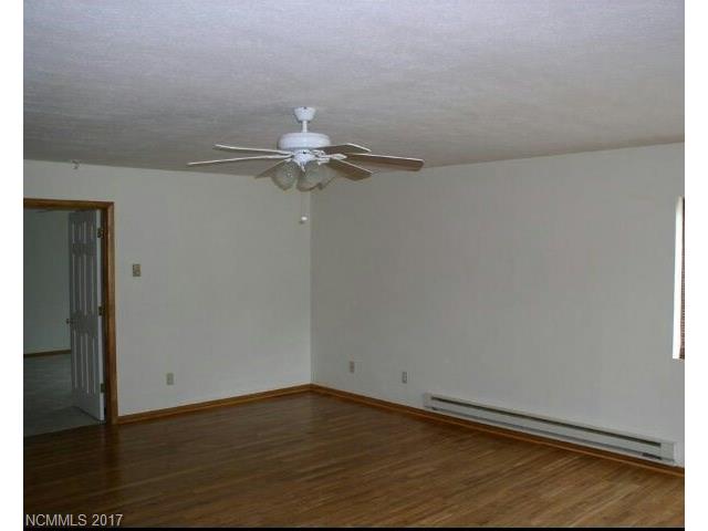1750 Jonathan Creek Road, Waynesville, NC 28785