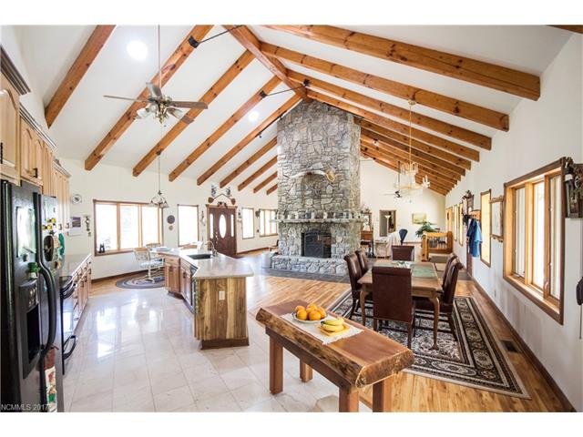 445 Brandywine Road, Waynesville, NC 28786