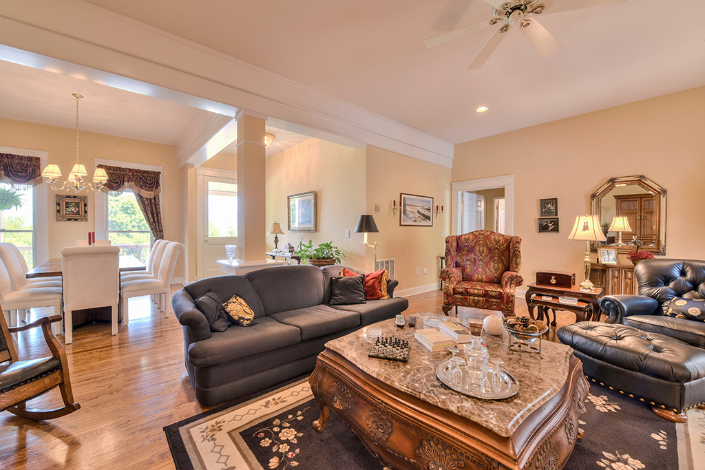 296 Cardinal Lane, Waynesville, NC 28786