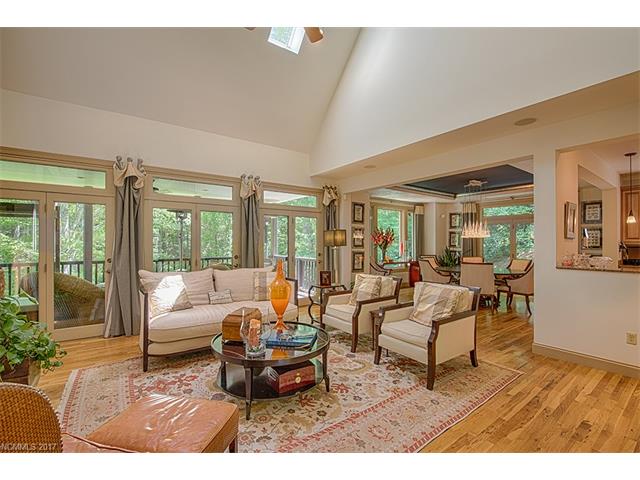 24 Chloe Lane, Waynesville, NC 28786