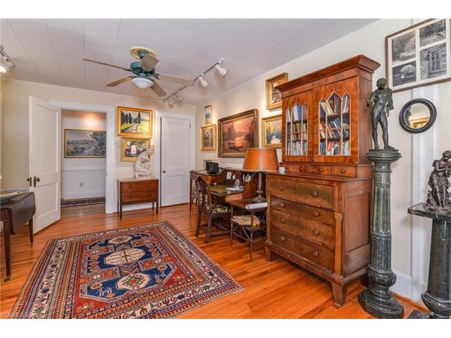 141Mondamin Rd, Tuxedo, NC 28790