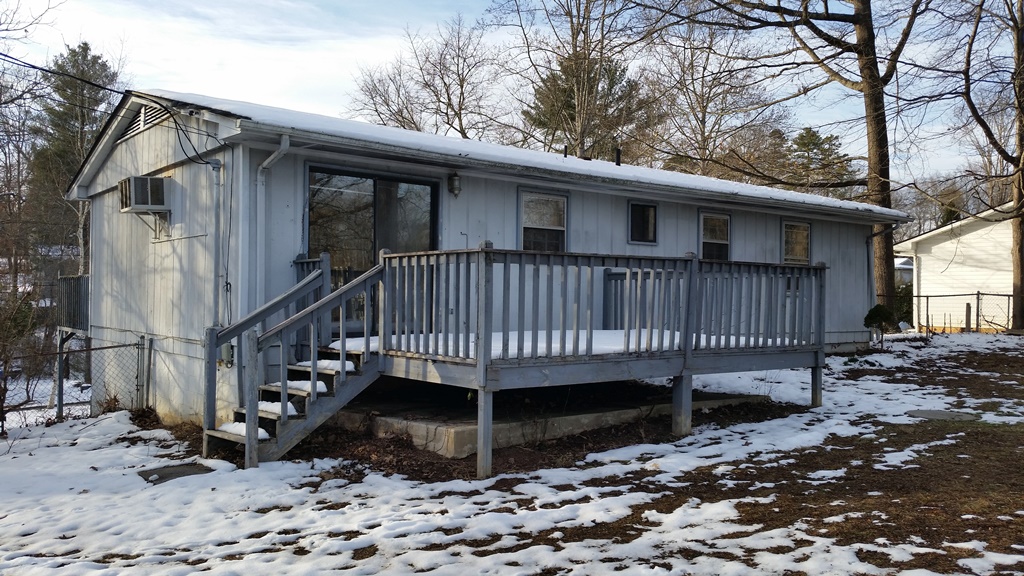 19 Springside DriveHendersonville, NC, 28792Henderson County