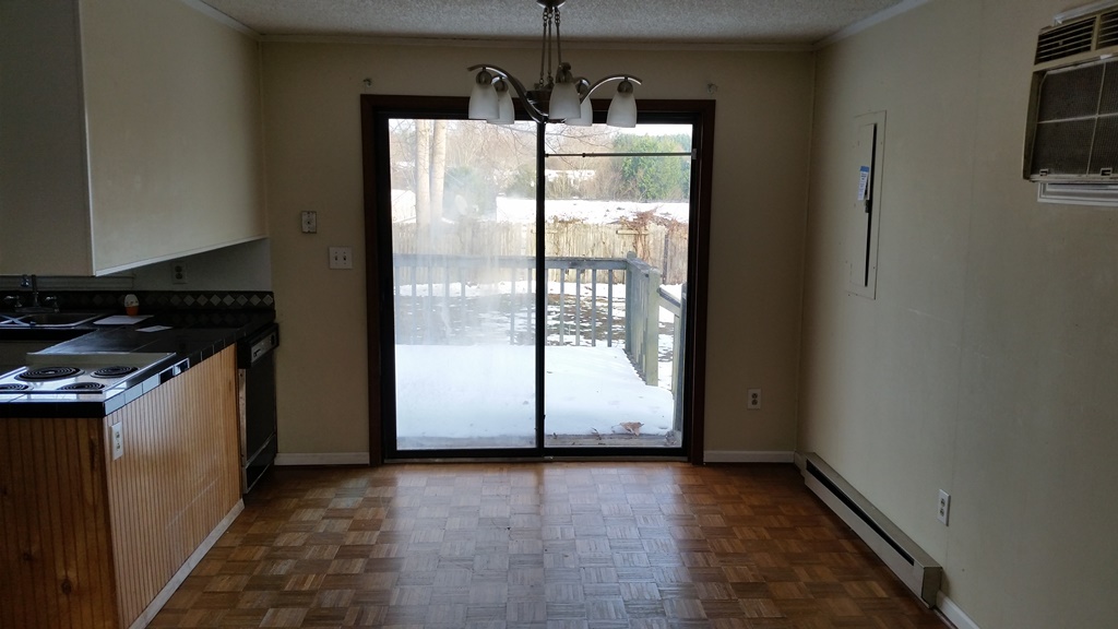 19 Springside DriveHendersonville, NC, 28792Henderson County