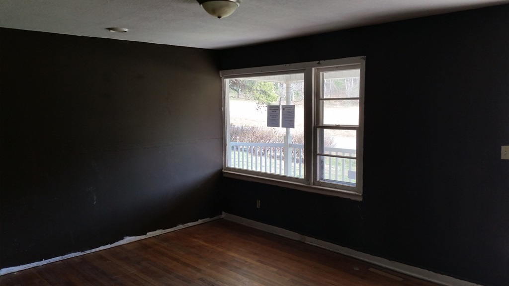 120 Holly Tree CirHendersonville, NC, 28792Henderson County