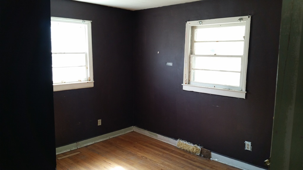 120 Holly Tree CirHendersonville, NC, 28792Henderson County