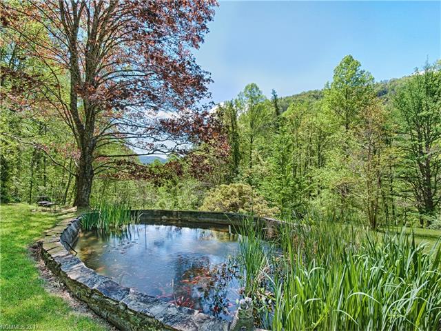 243 Cave Inn Drive, Hendersonville, NC 28792