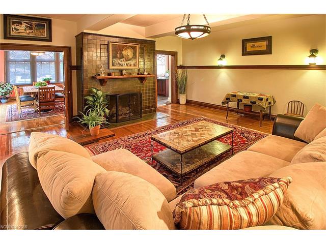 90 Gertrude Place, Asheville, NC 28801
