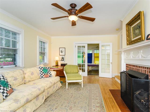 138 Cumberland Avenue, Asheville, NC 28801