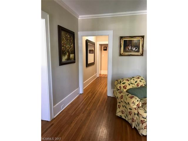 26 Edgemont Road, Asheville, NC 28801