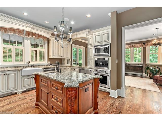94 Ramble Way, Asheville, NC 28803