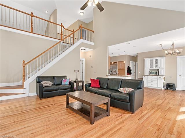 1048 Columbine Road, Asheville, NC 28803