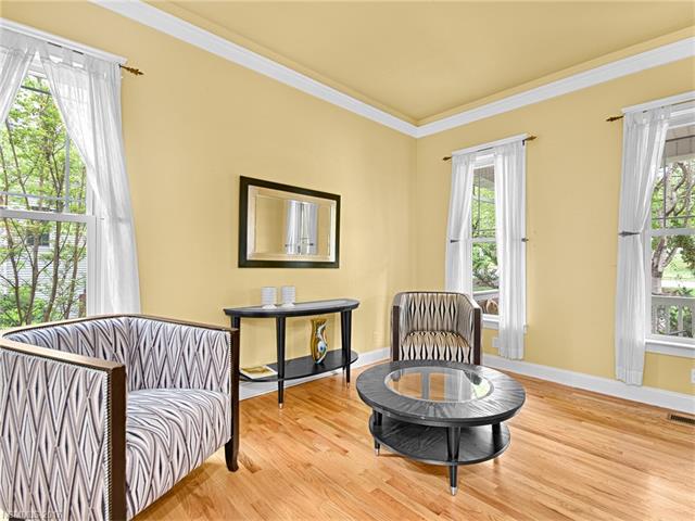 1048 Columbine Road, Asheville, NC 28803