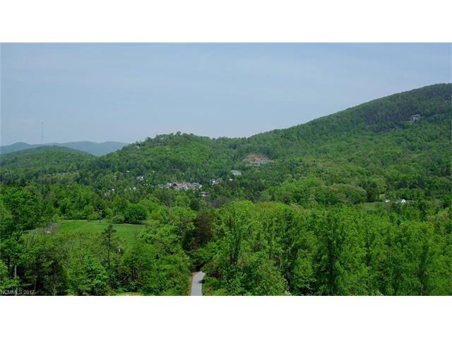100 Village Pointe Lane, Asheville, NC 28803