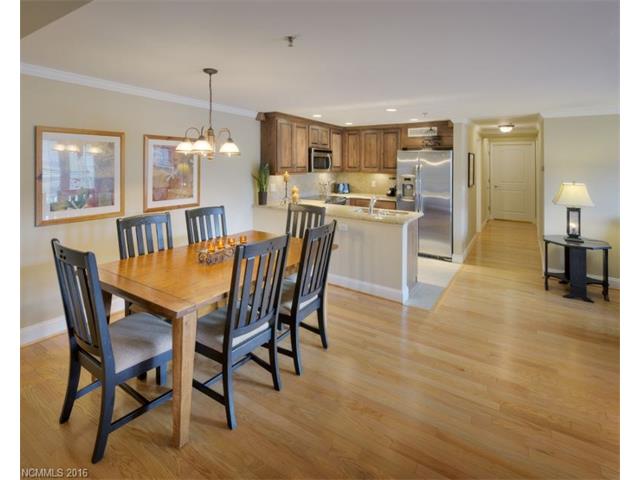 116 Bowling Park Road, Asheville, NC 28803