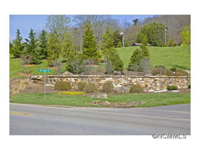 33 Giffords Lane, Asheville, NC 28803