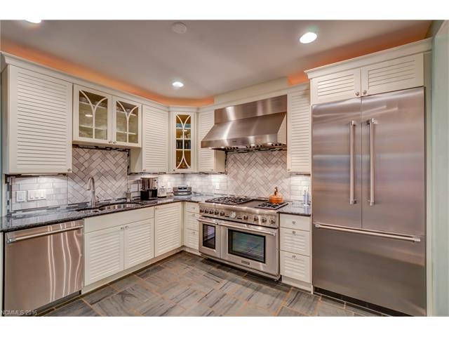 27 Fairmont Road, Asheville, NC 28804