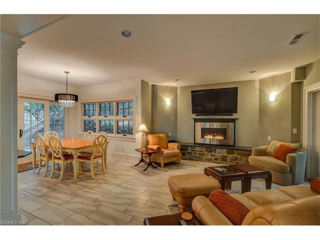 27 Fairmont Road, Asheville, NC 28804