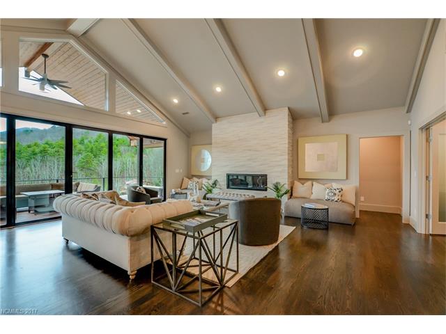 5 Grovepoint Way, Asheville, NC 28804
