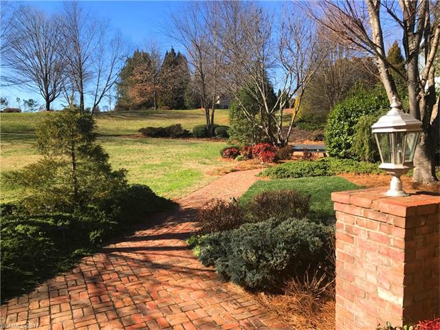 370 Midland Drive, Asheville, NC 28804