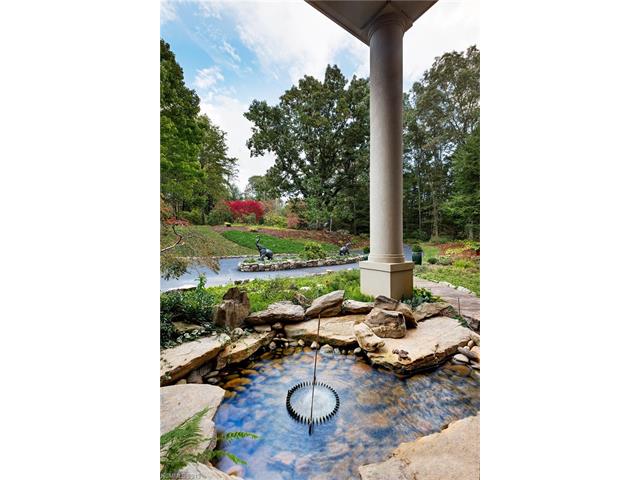 55 Riverview Parkway, Asheville, NC 28805