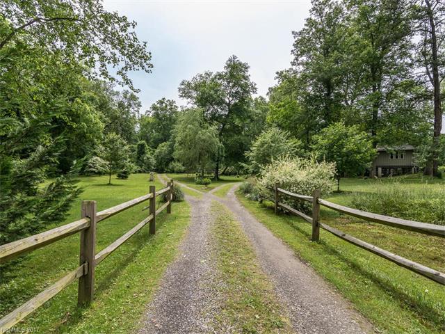 219 Azalea Road E, Asheville, NC 28805