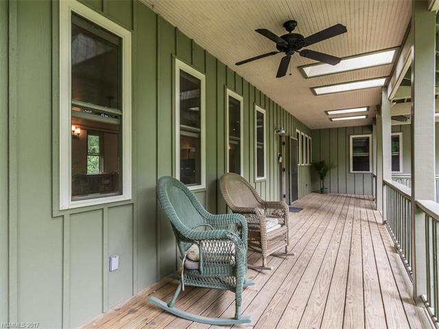 219 Azalea Road E, Asheville, NC 28805
