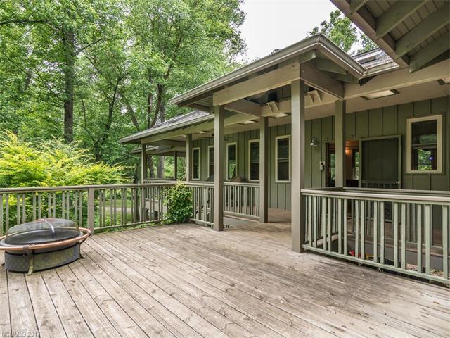 219 Azalea Road E, Asheville, NC 28805