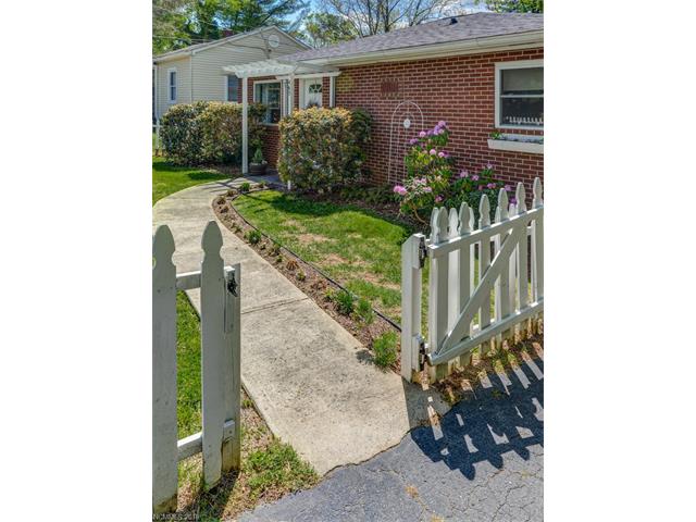 465 Kenilworth Road, Asheville, NC 28805