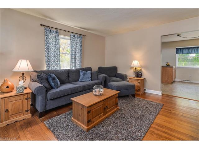 465 Kenilworth Road, Asheville, NC 28805