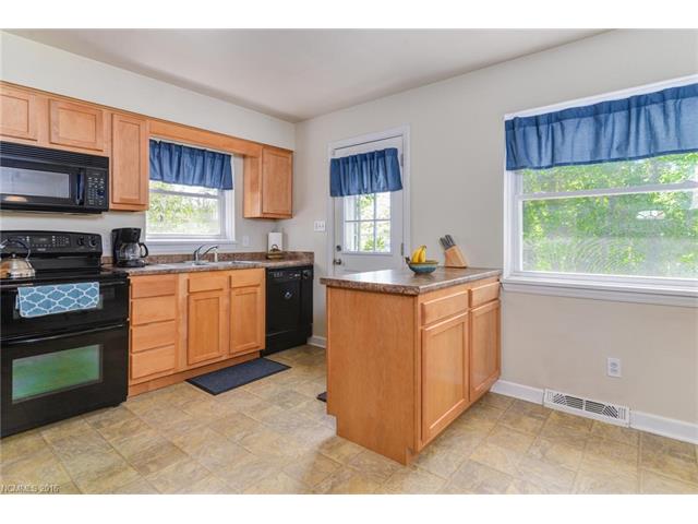 465 Kenilworth Road, Asheville, NC 28805