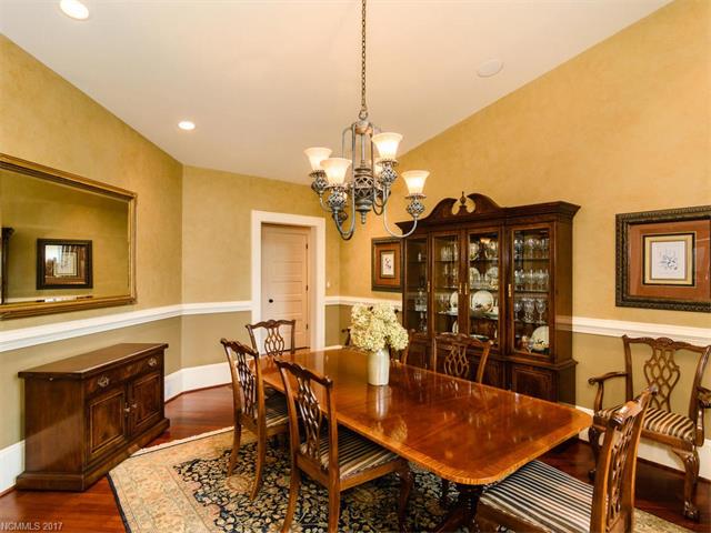 93 Plantation Drive, Asheville, NC 28806