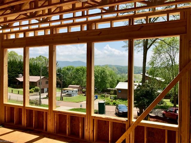49 Tahkieostie Trail, Asheville, NC 28806