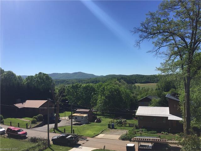 49 Tahkieostie Trail, Asheville, NC 28806