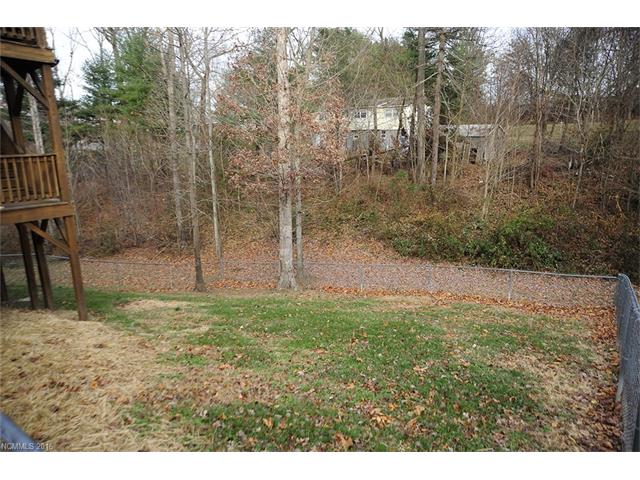 13 Ridge Runner Lane, Asheville, NC 28806