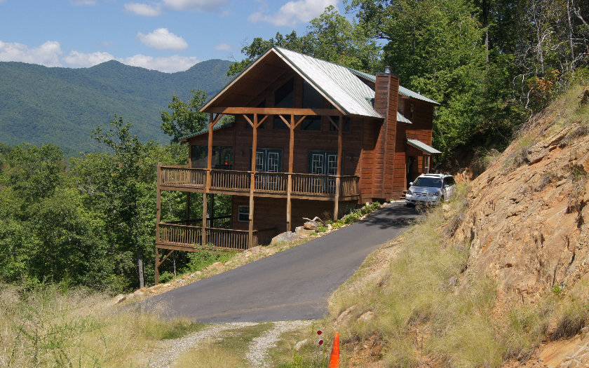 297 BETHABARA VIEW, Hayesville, NC 28904