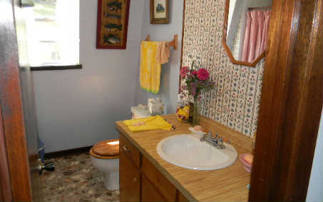 290 Peckerwood Road, Hayesville, United States 28904