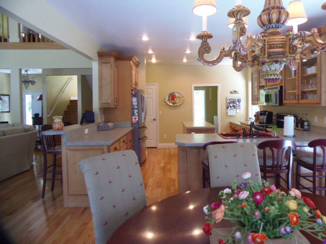 740 Ridgewood Dr, Murphy, NC 28906