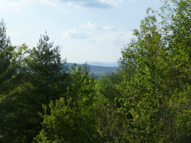 437 Cedar Ridge Dr., Murphy, United States 28906