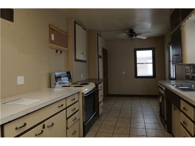 413 S 12th StBismarck, ND, 58504Burleigh County