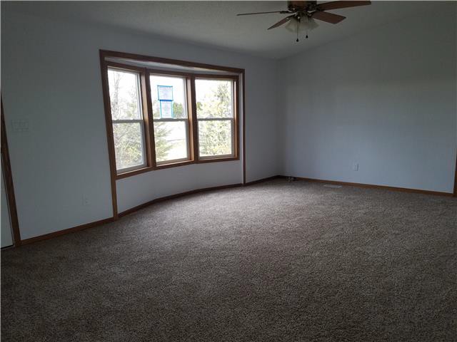 11482 34y St SWDickinson, ND, 58601Stark County