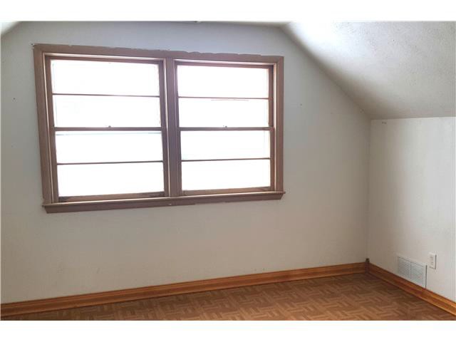 1613 7th St SWMinot, ND, 58701Ward County