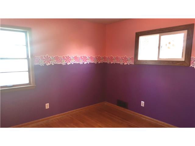 1613 7th St SWMinot, ND, 58701Ward County
