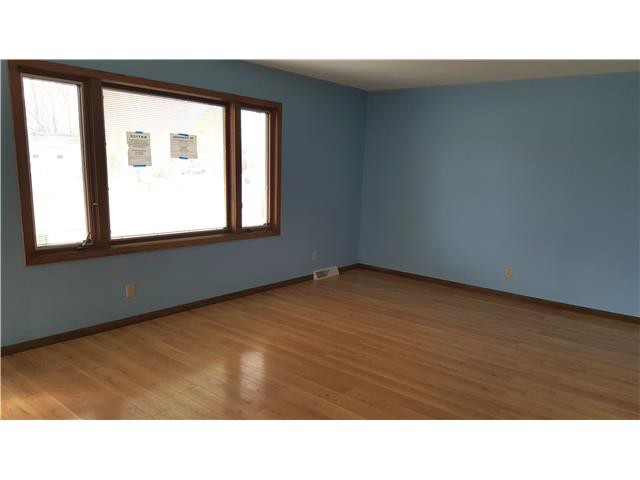 816 16th Ave SWMinot, ND, 58701Ward County