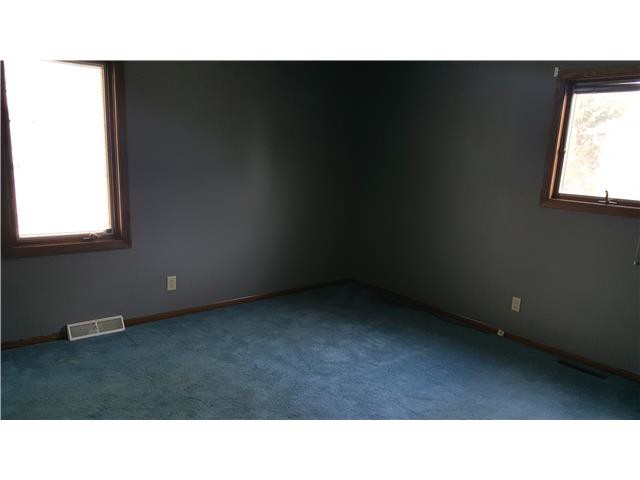 816 16th Ave SWMinot, ND, 58701Ward County